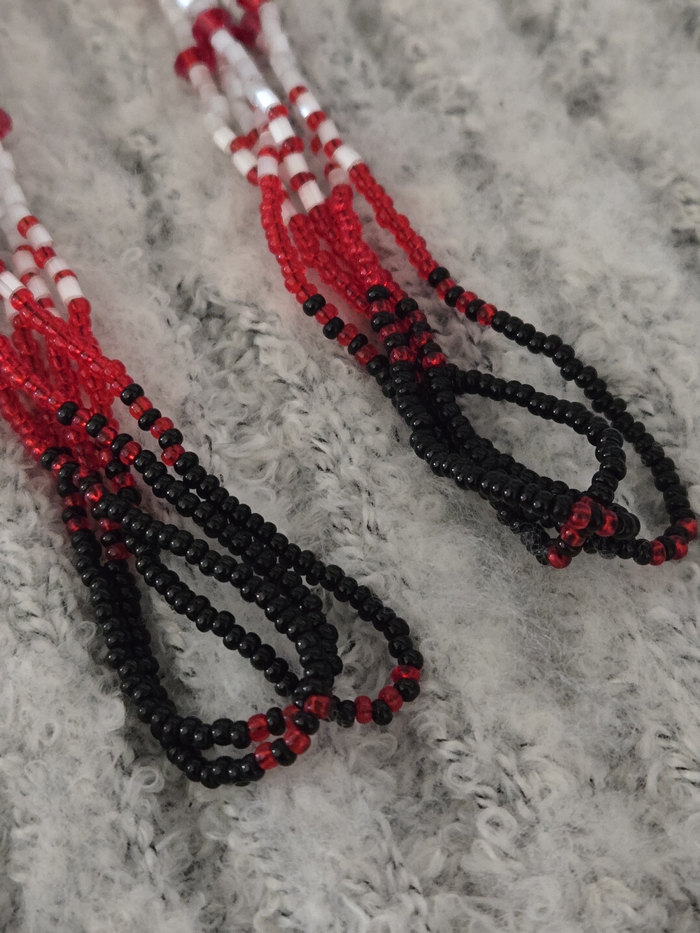Handmade Red, White & Black Beaded Dangle Earrings With Mini Hearts - Picture 4 of 5